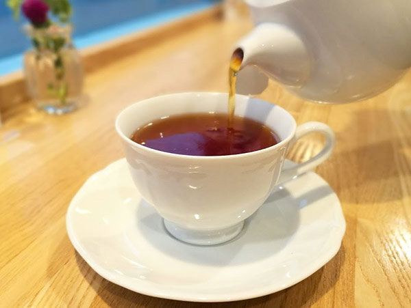 紅茶　ホット／アイス